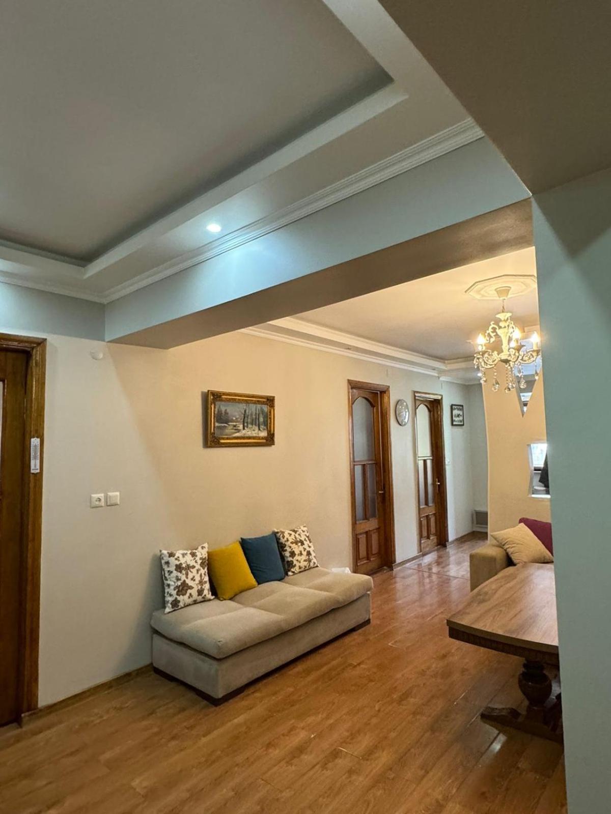 Warm Flat Apartment Gonio Ngoại thất bức ảnh