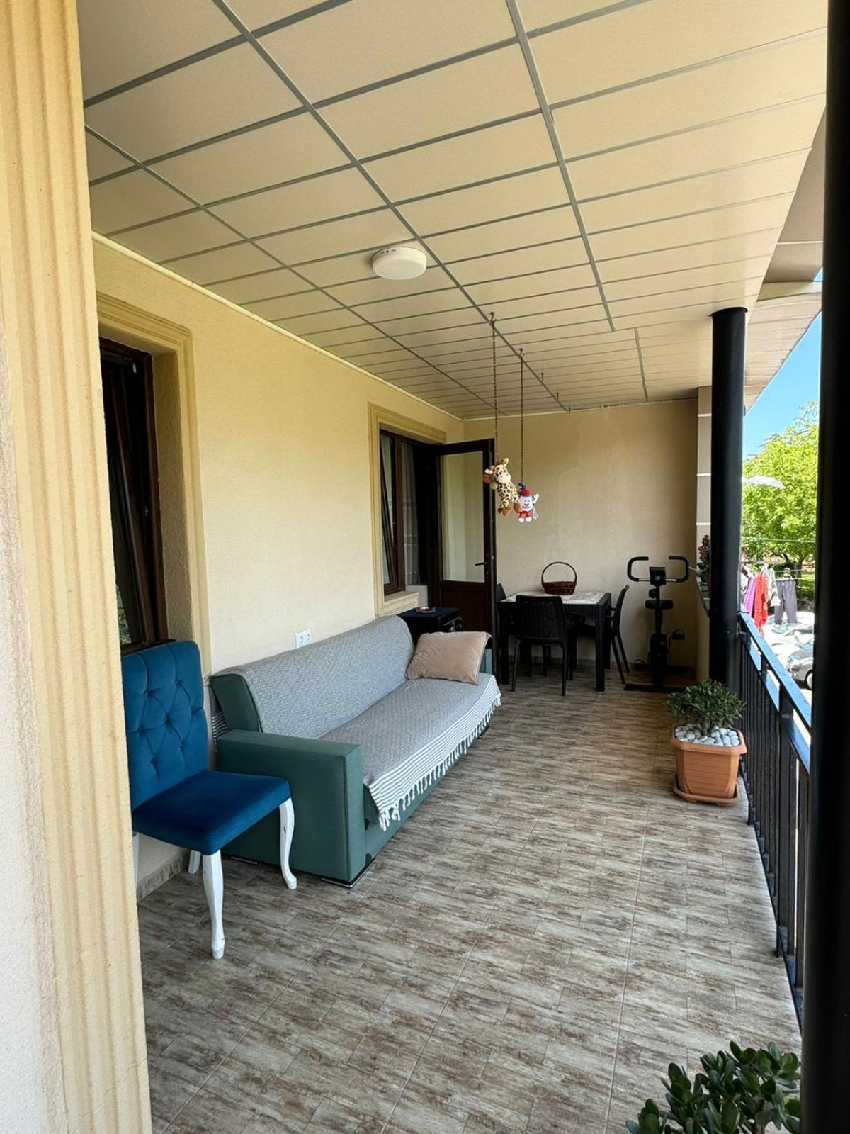 Warm Flat Apartment Gonio Ngoại thất bức ảnh