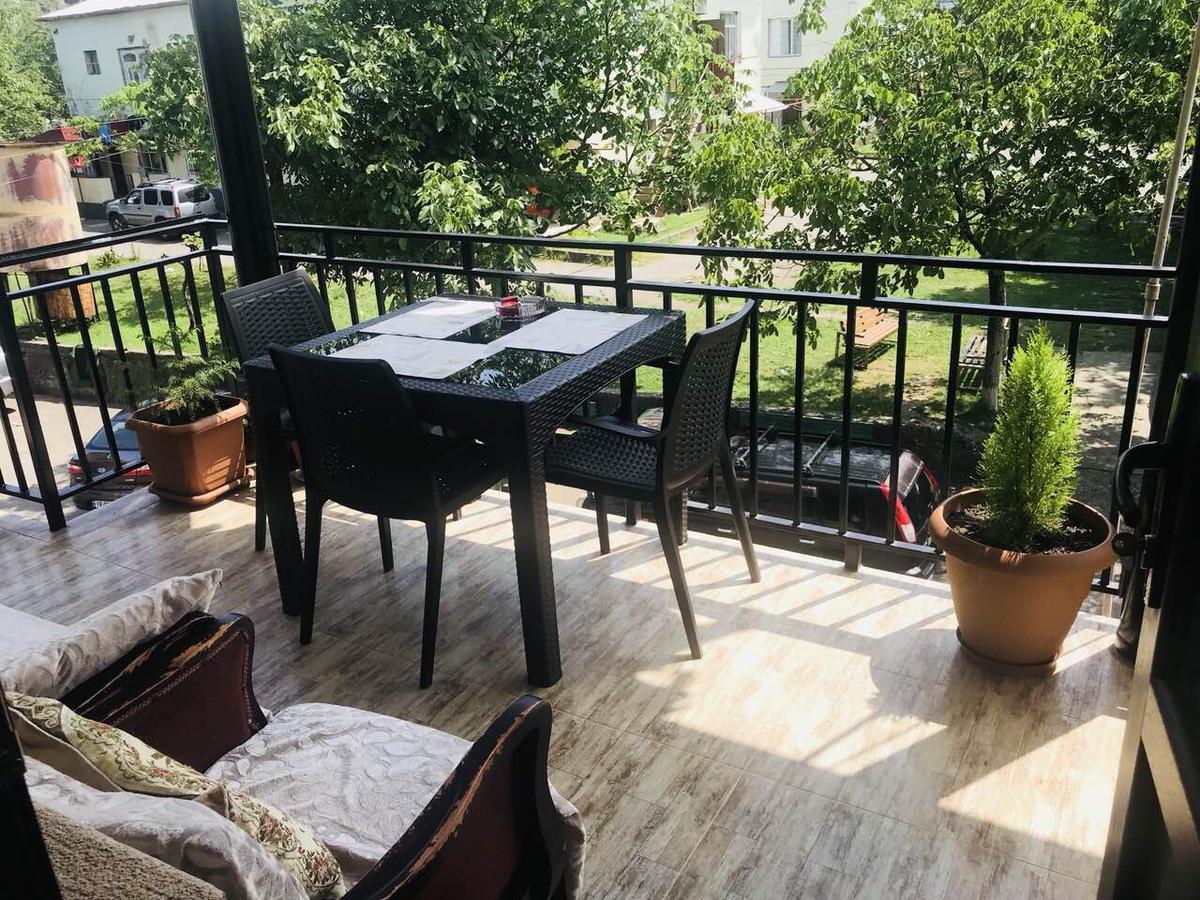 Warm Flat Apartment Gonio Ngoại thất bức ảnh